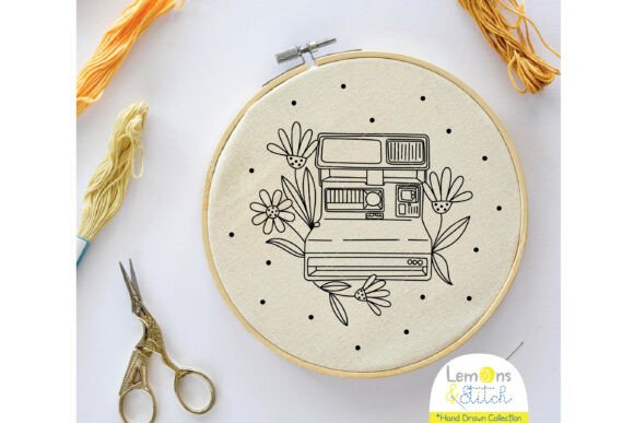 Vintage Camera Polaroid, Flowers: A Boutique Sweatshirt Review